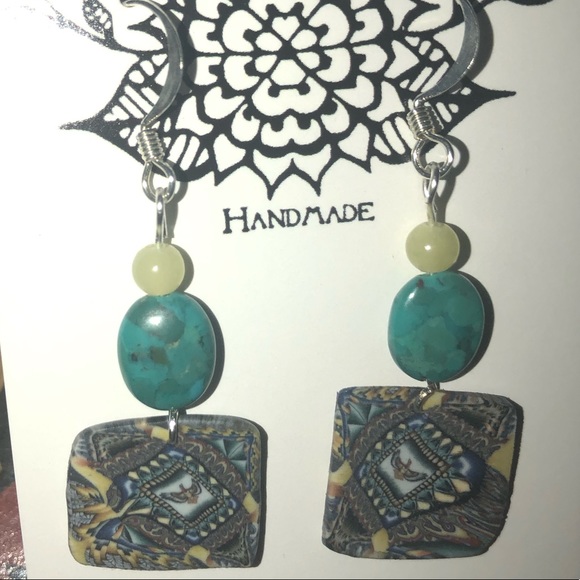 Artifact Earring - Picture 3 of 13